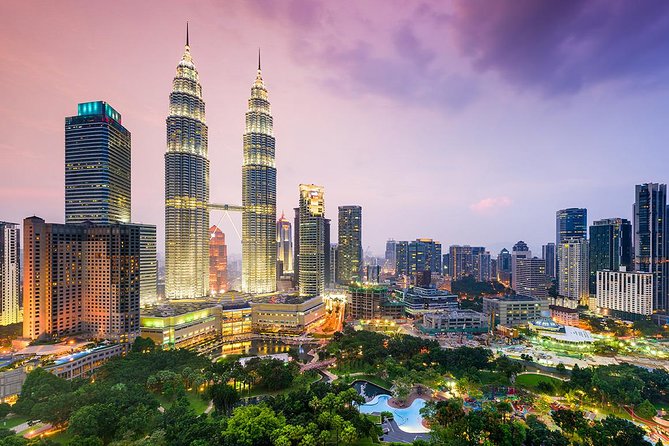 Kuala Lumpur Night Tour - Petaling Street Chinatown: where dinner plans happen