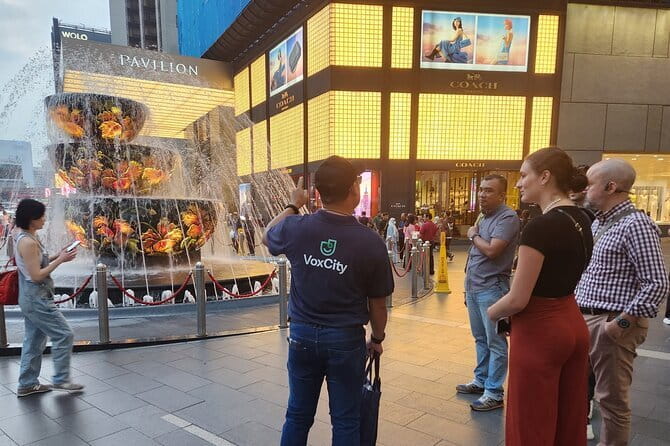 Kuala Lumpur: Nightlife Walking Tour with Local Guide - KLCC Convention Centre to KLCC Park, a night route that stays tight