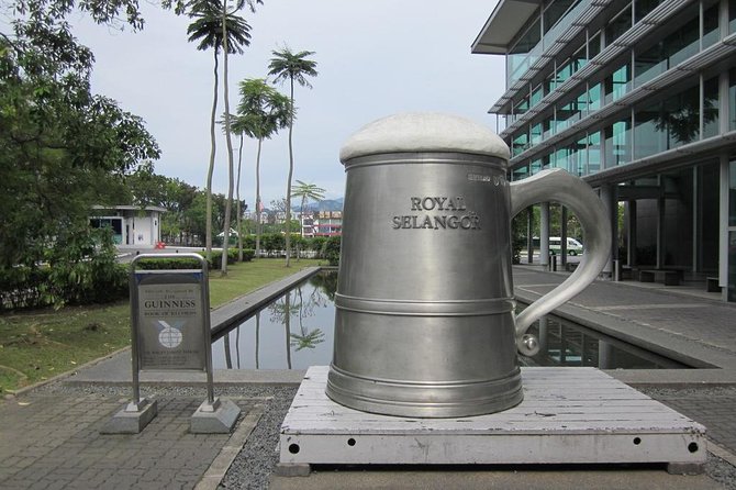 Kuala Lumpur Private City Highlights Tour - Royal Selangor Visitor Centre: pewter craft you can actually understand