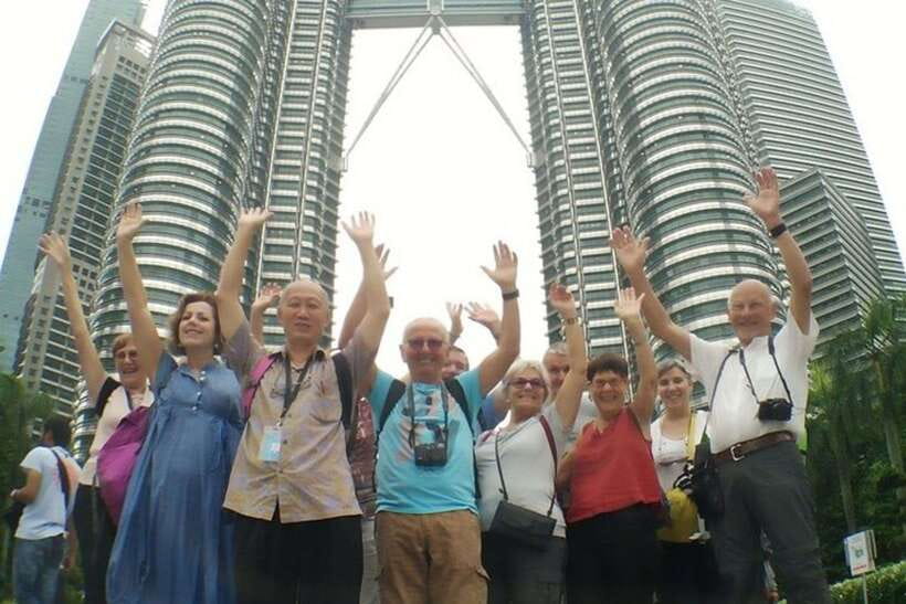 Kuala Lumpur: Private custom walking tour with a local guide - Price and value: what $47 per person buys you
