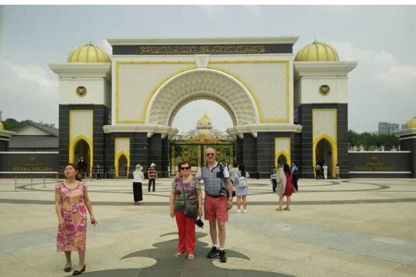 Kuala Lumpur: Private custom walking tour with a local guide - Practical tips to make your KL walking day smoother