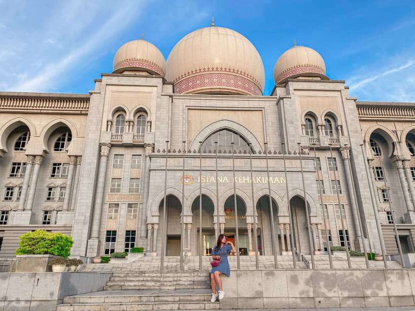 Kuala Lumpur: Putrajaya Tour Half Day Tour [Shared/Private] - Putrajaya in half a day: why this city looks so different