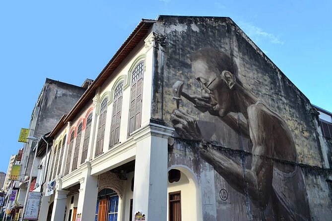 Kuala Lumpur's Nightlife Secrets and Street Food - A 4:00 pm Chinatown crawl that mixes nightlife with street-level history