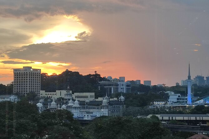 Kuala Lumpur's Nightlife Secrets and Street Food - Price and value: what $78 buys you in a 4-hour KL night