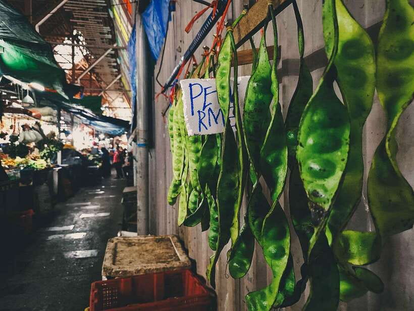 Kuala Lumpur: Sambal Street Food Tour with 15+ Tastings - Key things that make this Sambal street food tour worth it