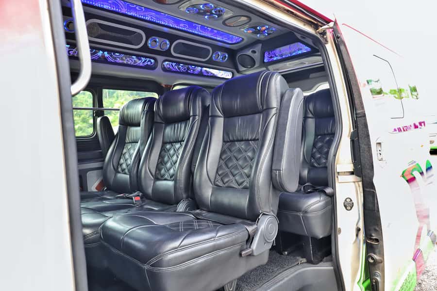 Kuala Lumpur: Sightseeing by Private Vehicle with Driver - Guides who can make the day feel smarter, not longer