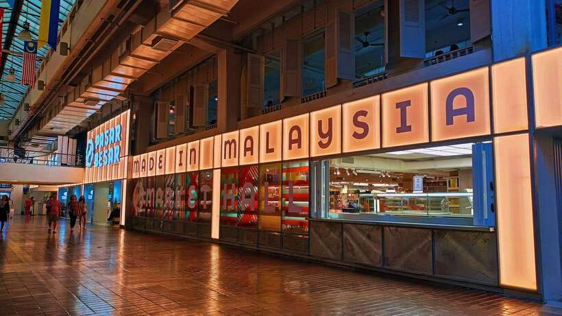 Kuala Lumpur: Sightseeing, Markets, and Food Night Tour - Istana Negara photo stop: royal lineage explained from the car