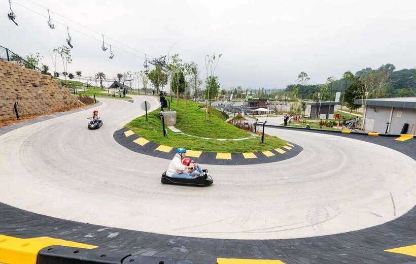 Kuala Lumpur: Skyline Luge Admission Ticket - Skyride up at Gamuda Gardens: chairlift views that calm you down