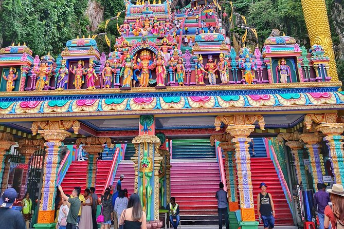 Kuala Lumpur Suburbs Batu Caves Half-Day Tour (SIC/Shared Tour) - Meeting point and pickup: what to expect in Kuala Lumpur city areas