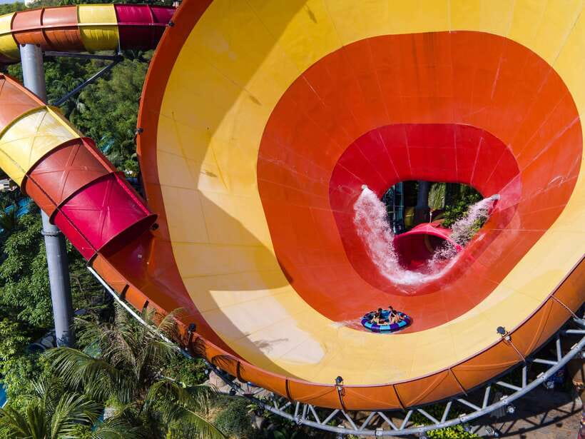 Kuala Lumpur: Sunway Lagoon Entry Ticket - Getting there and planning like a pro (no hotel pickup)