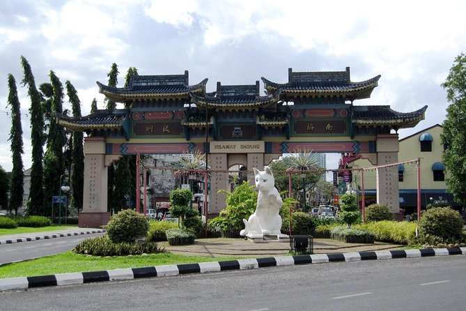 Kuching Half Day City Tour - Souvenirs and food planning for a half-day schedule