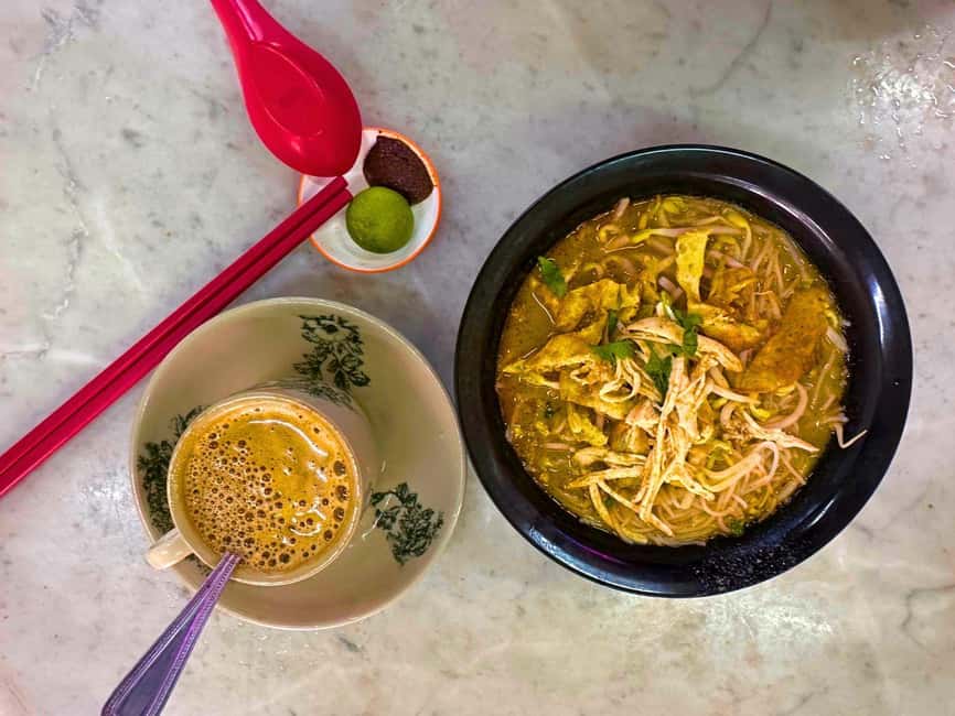 Kuching: Walking Tour with Sampan Boat Ride and Lunch - Brooke-era architecture and the White Rajahs story you can actually picture