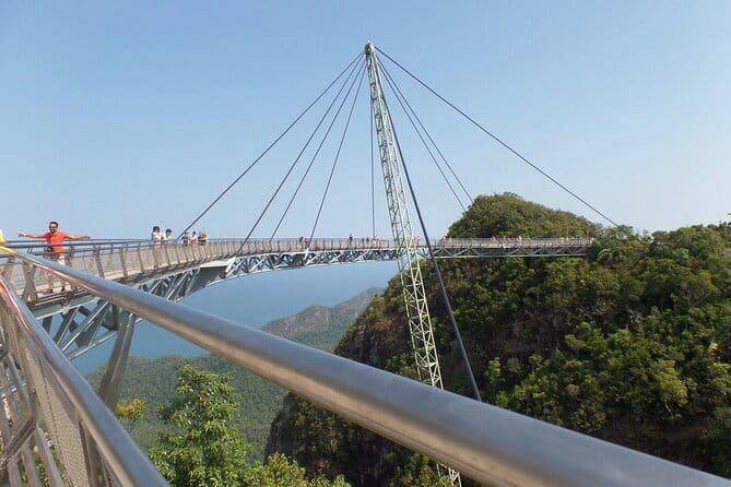 Langkawi Cable Car And Sky Bridge Including Waterfalls - Pickup, private transport, and why the driver matters
