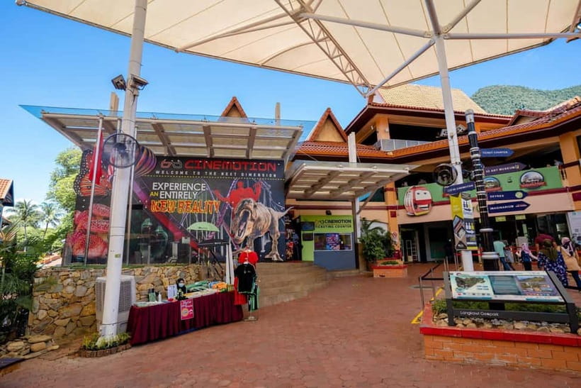 Langkawi: Iconic Landmarks & Natural Wonders Guided Tour - Value and Price: What $253 Buys You in Langkawi
