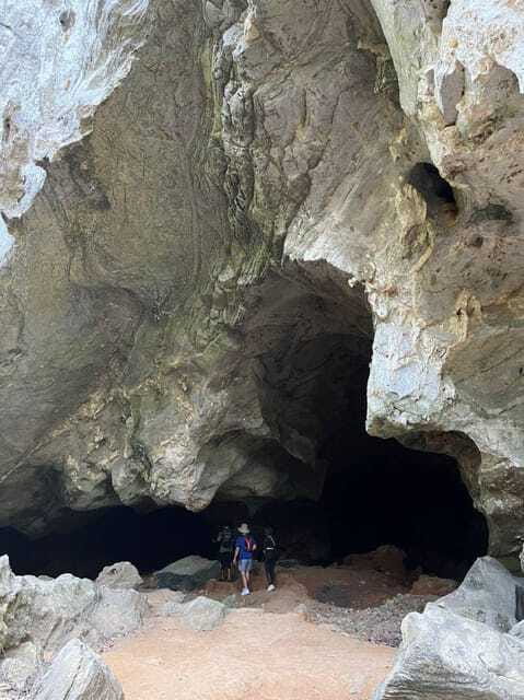 Langkawi: Kayaking Adventure and Swimming - What to bring and wear so the day stays comfortable