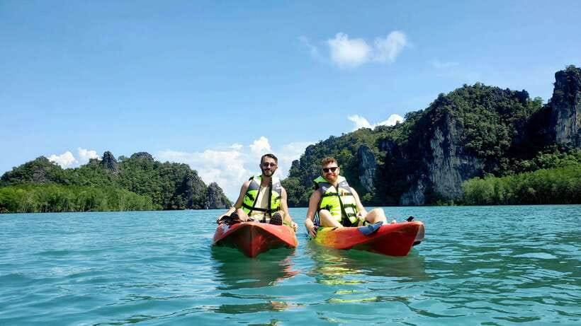 Langkawi : Kilim Geoforest Mangrove Kayak Tour with Lunch - Kilim Geoforest Park by kayak: the quiet that makes it work