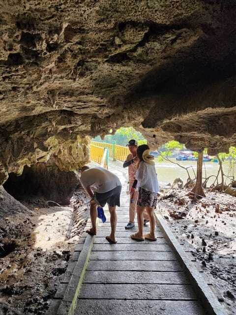 Langkawi : Kilim Mangrove Boat & Fun Kayak Tour with Lunch - Timing, crowds, and why the schedule feels personal