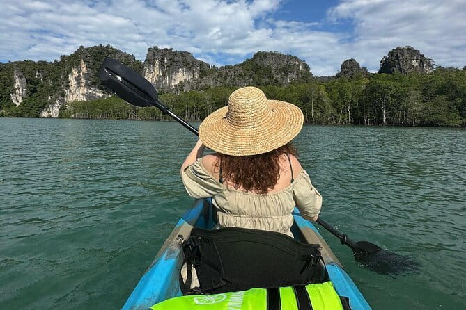 Langkawi Mangrove Kayak Tour by Sham - Wildlife Spotting With Real Explanations (Not Just Pointing)