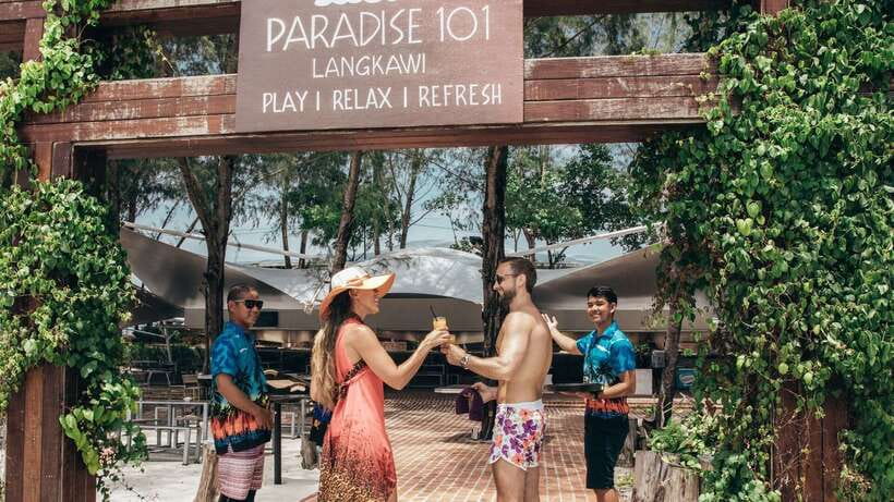 Langkawi: Paradise 101 Access with Paradise Package - Water Fun on a Real Island Schedule: Banana Boat, Kayak, Jet Ski, Zipline