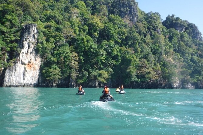 Langkawi : Premium Jet Ski Tour Including Dayang Bunting Island - Dayang Bunting Island and the freshwater lake swim break