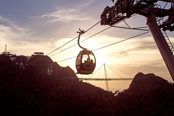 Langkawi SkyBridge, Cable Car and Refreshing Natures Private Tour - Oriental Village: Where Your Day Actually Starts