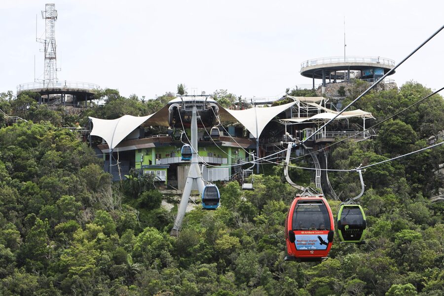 Langkawi: Skycab Cable Car Ticket Options - SkyCab on Mount Machincang: steep thrills with geology built in