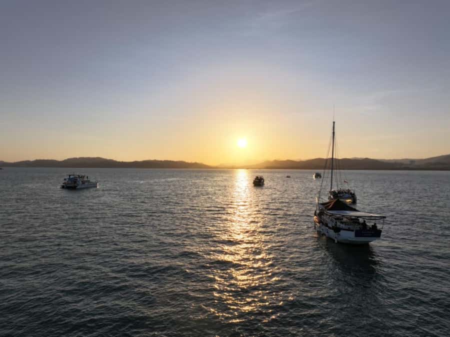 Langkawi: Sunset Cruise Experience - Watching the sunset at sea, and why the music is part of it