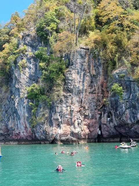 Langkawi: Tanjung Rhu Mangrove Speedboat Tour - Guides, small groups, and how to avoid check-in hassle