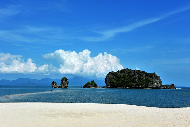 Langkawi Tour A - Land Tour & Pulau Dangli Snorkeling - Pulau Dangli: snorkeling time on a remote, fish-friendly island