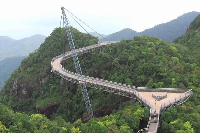 Langkawi Tour with SkyBridgewalk,Langkawi Cable Car,Oriental Village pass - Key things I’d zero in on before you book