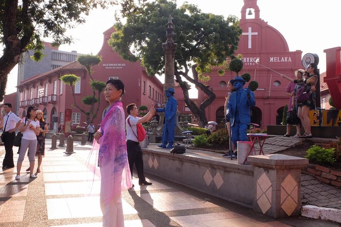 Malacca Historical Private Tour With Personal Chauffeur - Jonker Street in Chinatown: shopping lanes with local rhythm