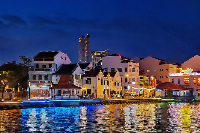 Malacca Night Tour with River Cruise & Trishaw Ride from KL (SIC) - From Starbucks at Berjaya Times Square to Malacca