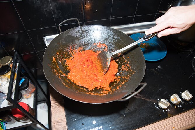 Malaysia Cooking Classes With Local - The Home Experience: Fizah’s Teaching Style (and Roman’s Conversation)