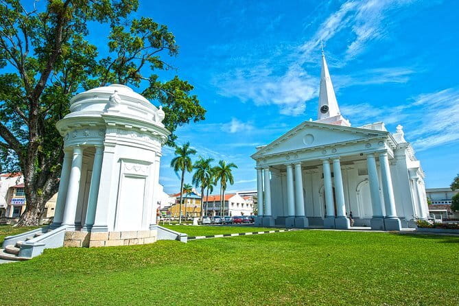 Malaysia: Penang Tropical Spice Garden Guided Tours Tickets - Relax at the Outdoor Café Overlooking the Straits of Malacca