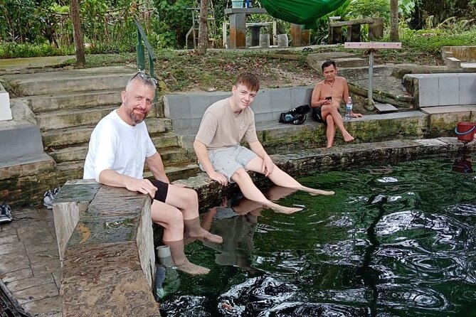 MALAYSIAN CULTURE, TRADITION and NATURE TOUR (All in One Day) - The River of Life and Jamek Mosque: a 10-minute shortcut to KL origin stories
