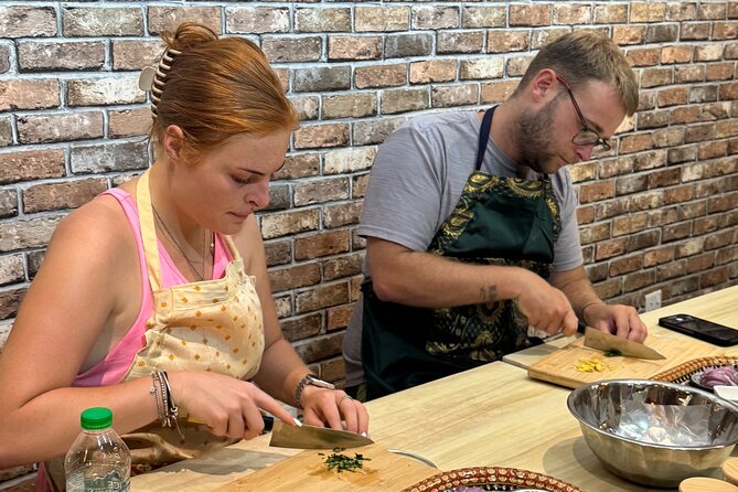 Malaysian Hands-On Cooking Class : Masala Medley - Pakora Appetizer: Turning Vegetables Into Crispy Comfort