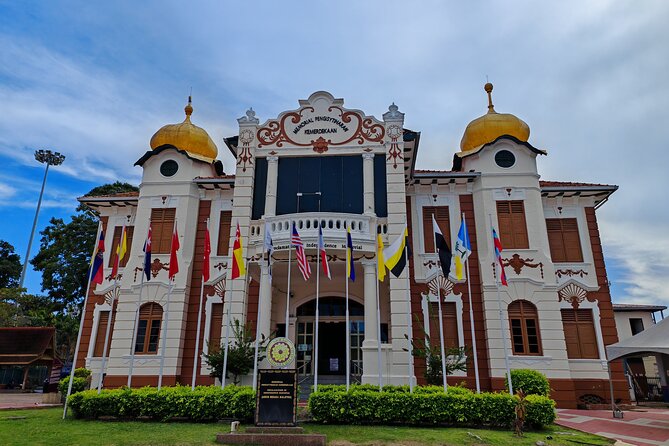 Melaka UNESCO City Guided Walking Tour - Tip Based - How Dutch, Portuguese, and Malay layers fit into one mental map