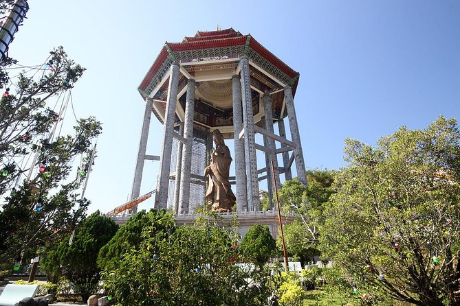 Penang City Private Half Day Tour With Khoo Kongsi & Kek Lok Si - Khoo Kongsi clanhouse: the ornate stop you’ll remember