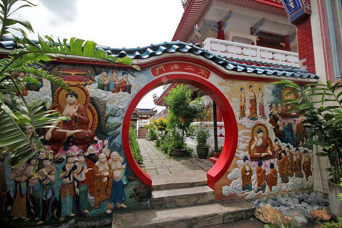 Penang City & Temple Tour with Penang Hill(Fast Lane)& Kek Lok Si - Stop 3: Dhammikarama Burmese Temple and a Different Look at Buddhism