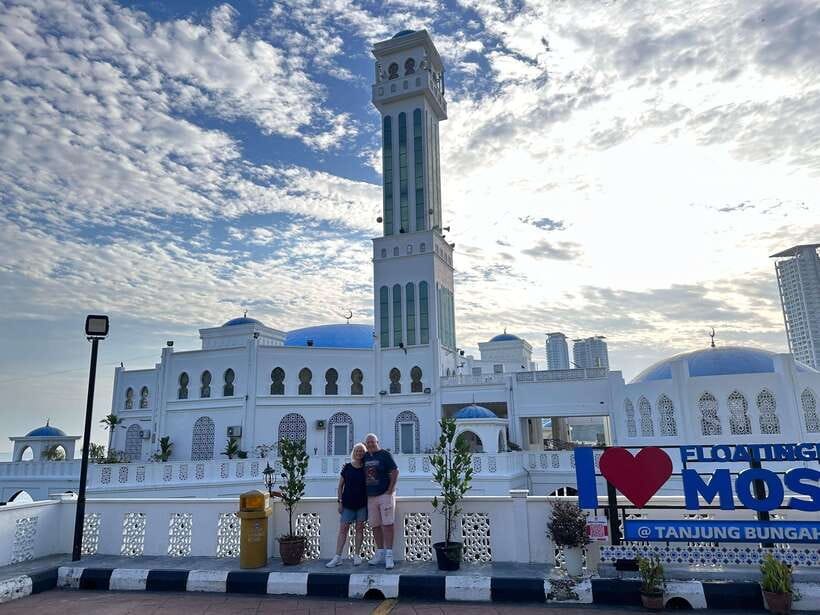 Penang: Fascinating 5-Hour Private Local Tour - Clan of jetties and George Town: where your photos meet meaning
