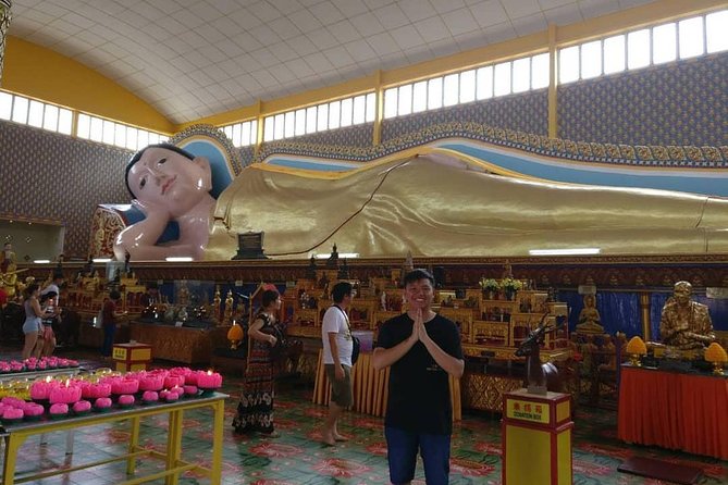 Penang Half Day City Tour Including Tropical Spice Garden - Little India: fast photos, real street energy