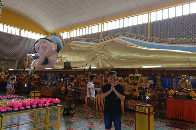 Penang Half Day City Tour with The Top Komtar - Little India photo time and the Kapitan Keling Mosque moment