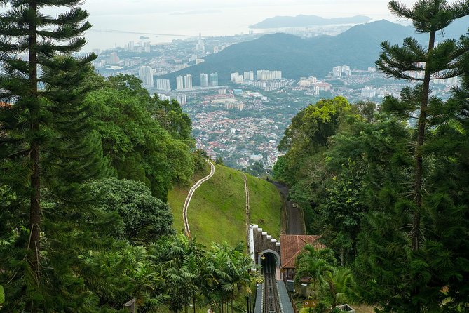 Penang Hill and the Kek Lok Si Temple - Kek Lok Si Temple: Kuan Yin, the Thai-era pagoda, and Air Hitam