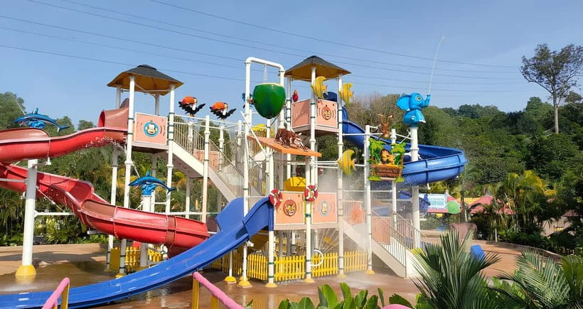 Perak: Bukit Merah Laketown Waterpark Admission Ticket - Splash pads and kiddie pools for younger kids