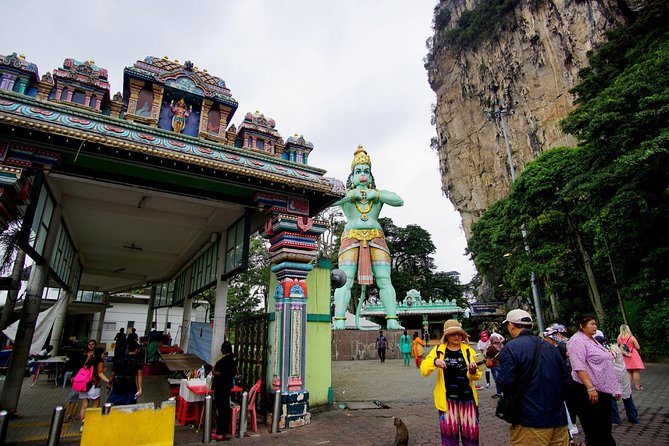 Petronas Twin Tower Tickets & Top Ten Wonder of Kuala Lumpur Tour - Merdeka Square and Perdana Botanical Gardens: a breather between big monuments