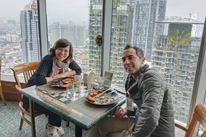 Petronas Twin Towers Special Entrance & Dining With Expert Guide - Petronas Twin Towers Skybridge, 170 meters up