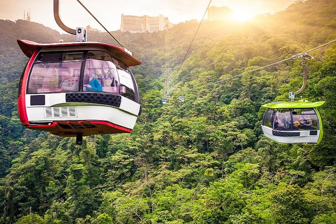 Private Genting Highland Tour With Cable Car Ride & Batu Caves - Awana SkyWay cable car: the ride that sets the tone for Genting