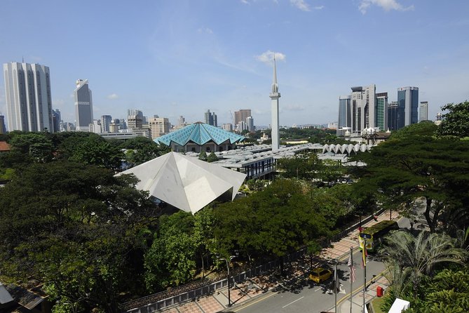 Private Half-Day Kuala Lumpur Culture And Communities Exploration Tour - How to get the most from your private driver-guide