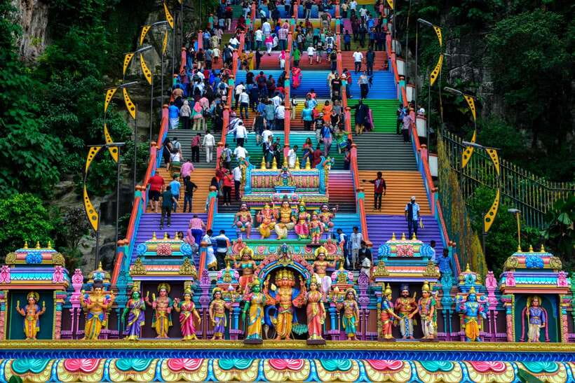 Private KL City Tour with Petronas Twin Towers & Batu Caves - Batu Caves: the climb, the temple, and the real sensory overload
