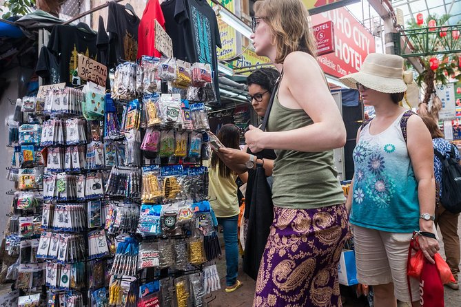 Private Kuala Lumpur Night Market And Food Tour - Central Market: indoor browsing when you want comfort